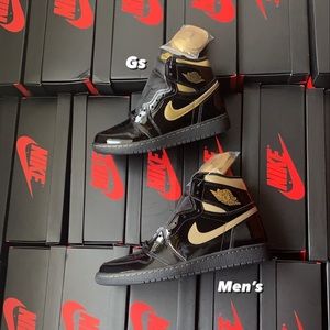 Nike Air Jordan 1 Gs black metallic gold 3.5
